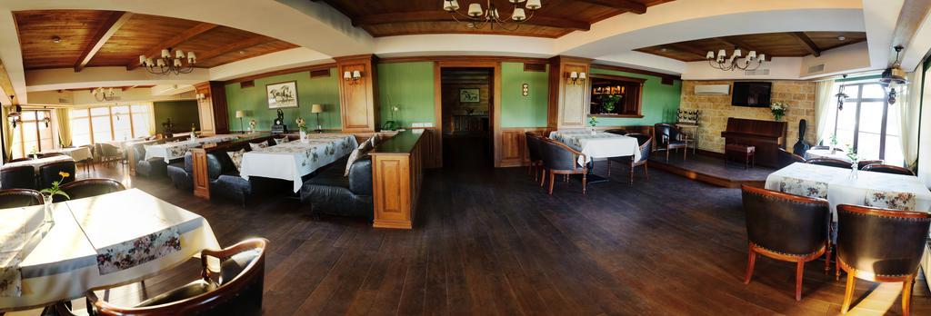 Hotel Zolota Pidkova Kozlin 외부 사진